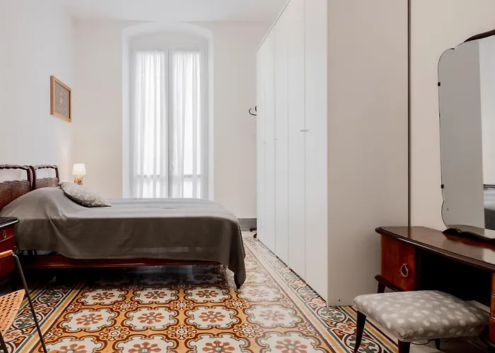 Guesthost - Ca' Toa - Cavour Apartment *