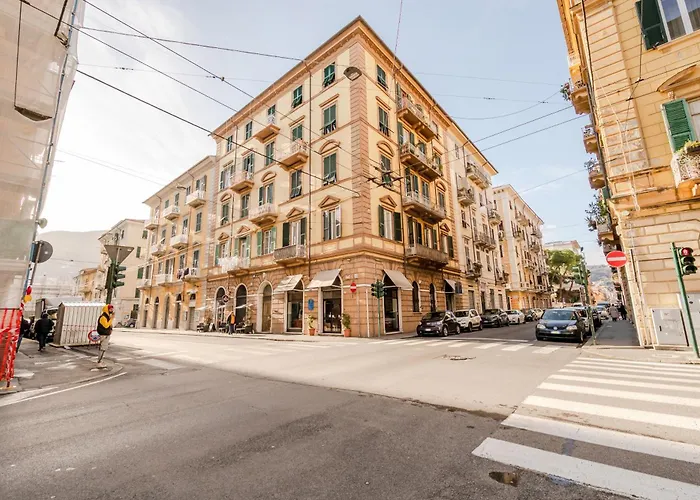 Guesthost - Ca' Toa - Cavour Apartment La Spezia